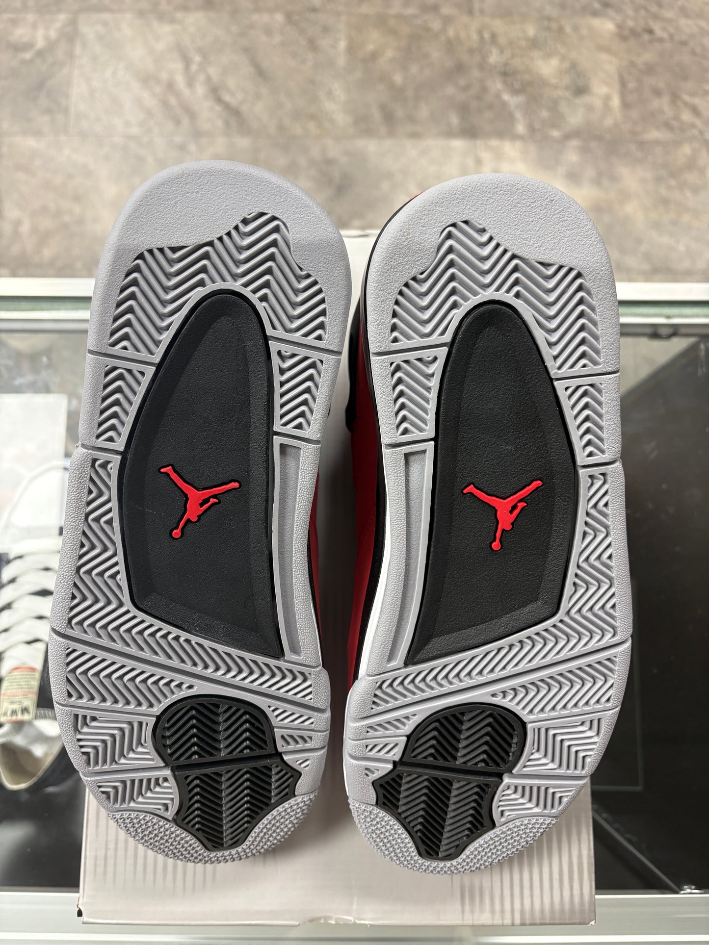 Jordan 4 Retro Toro Bravo (2026)
