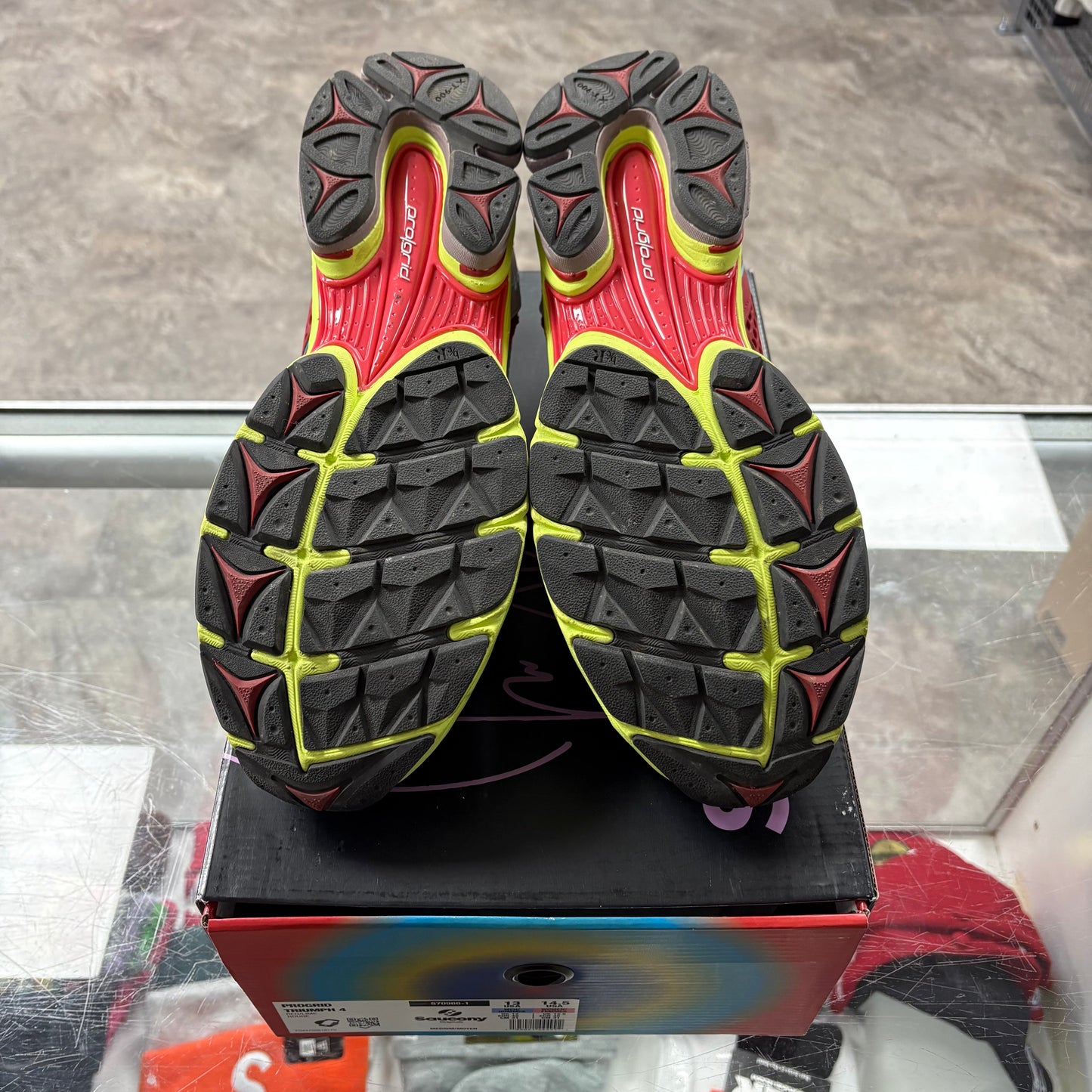 Saucony ProGrid Triumph 4 Jae Tips Poison Ivy