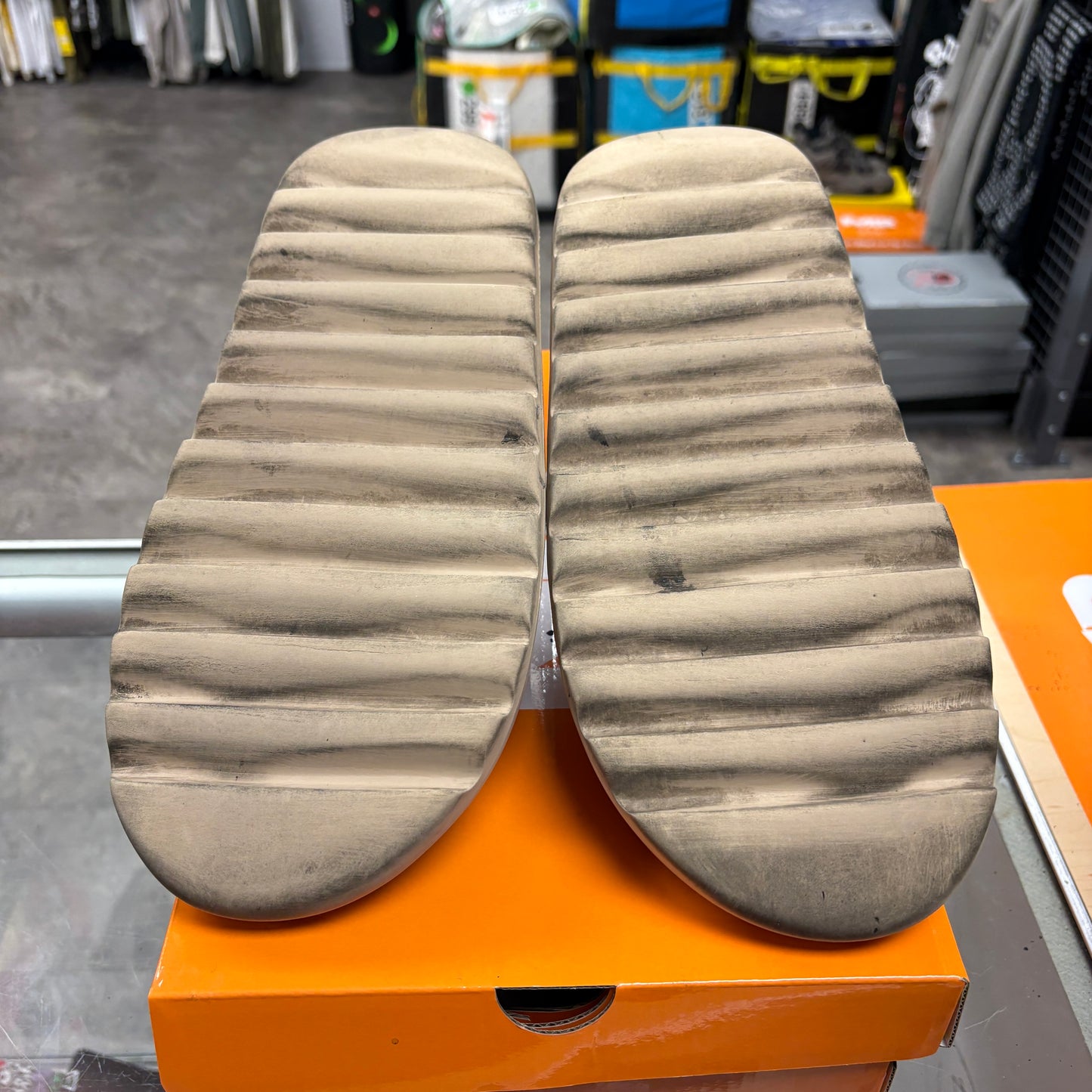 adidas Yeezy Slide Bone