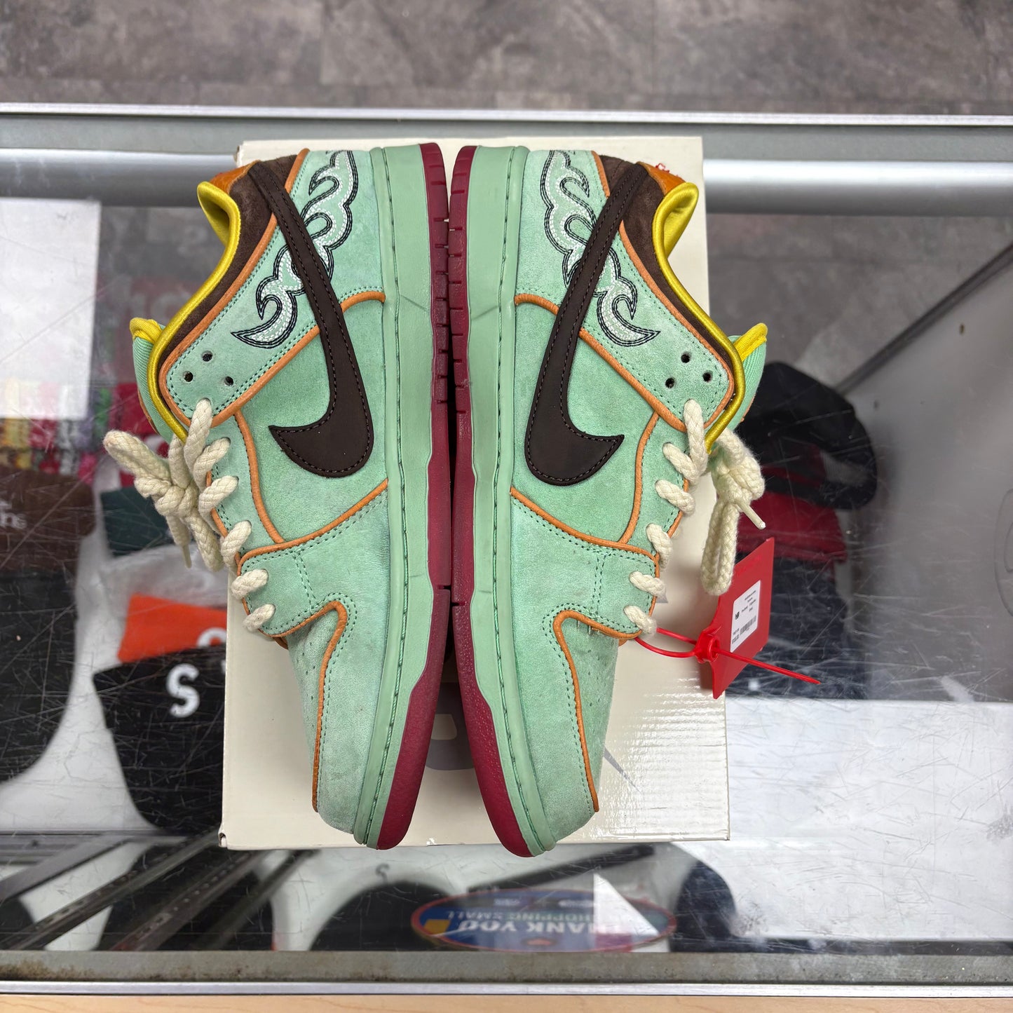 Nike SB Dunk Low Rodeo Tourmaline