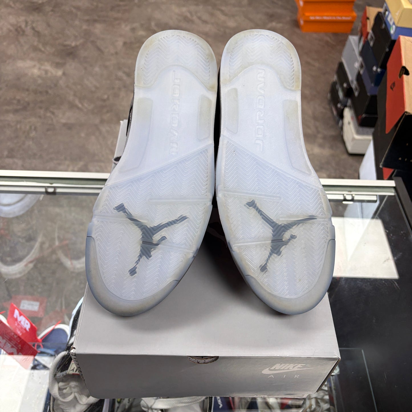 Jordan 5 Retro Wolf Grey (2026)