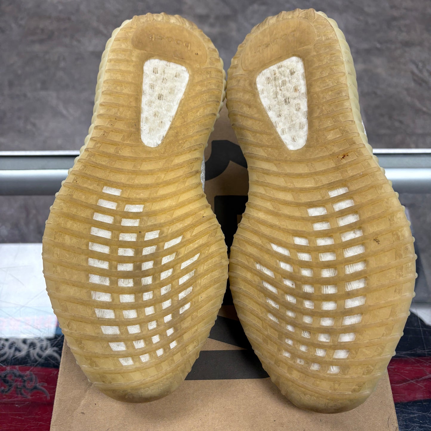 adidas Yeezy Boost 350 V2 Light