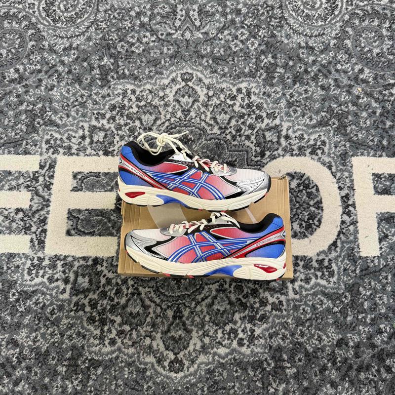 ASICS GT-2160 Kith Marvel Villains Spider-Man/Venom Battle Spectra Pack Opened Box (Comic Not Included)