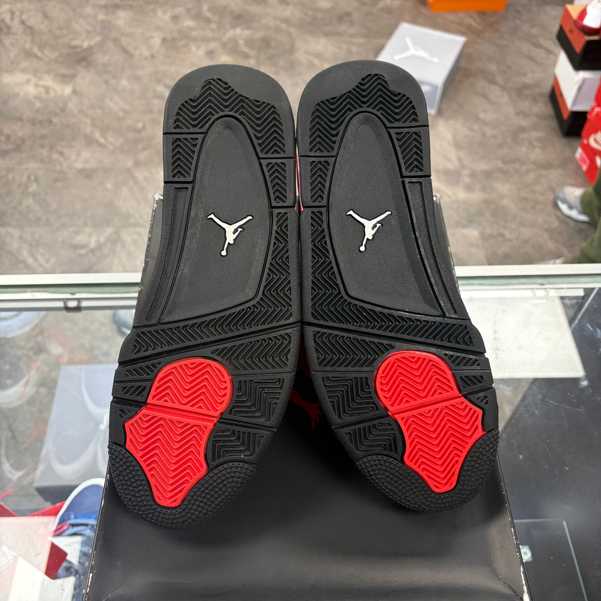Jordan 4 Retro Red Thunder