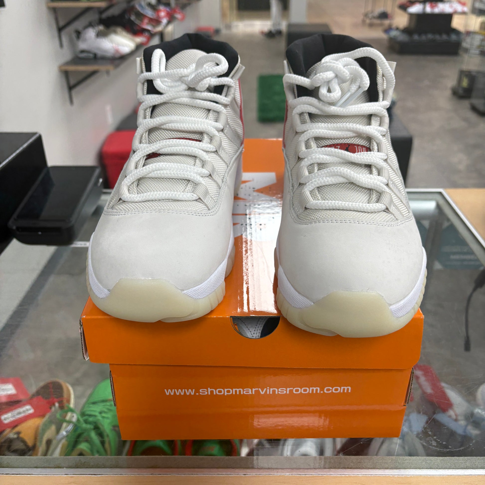 Jordan 11 Retro Platinum Tint