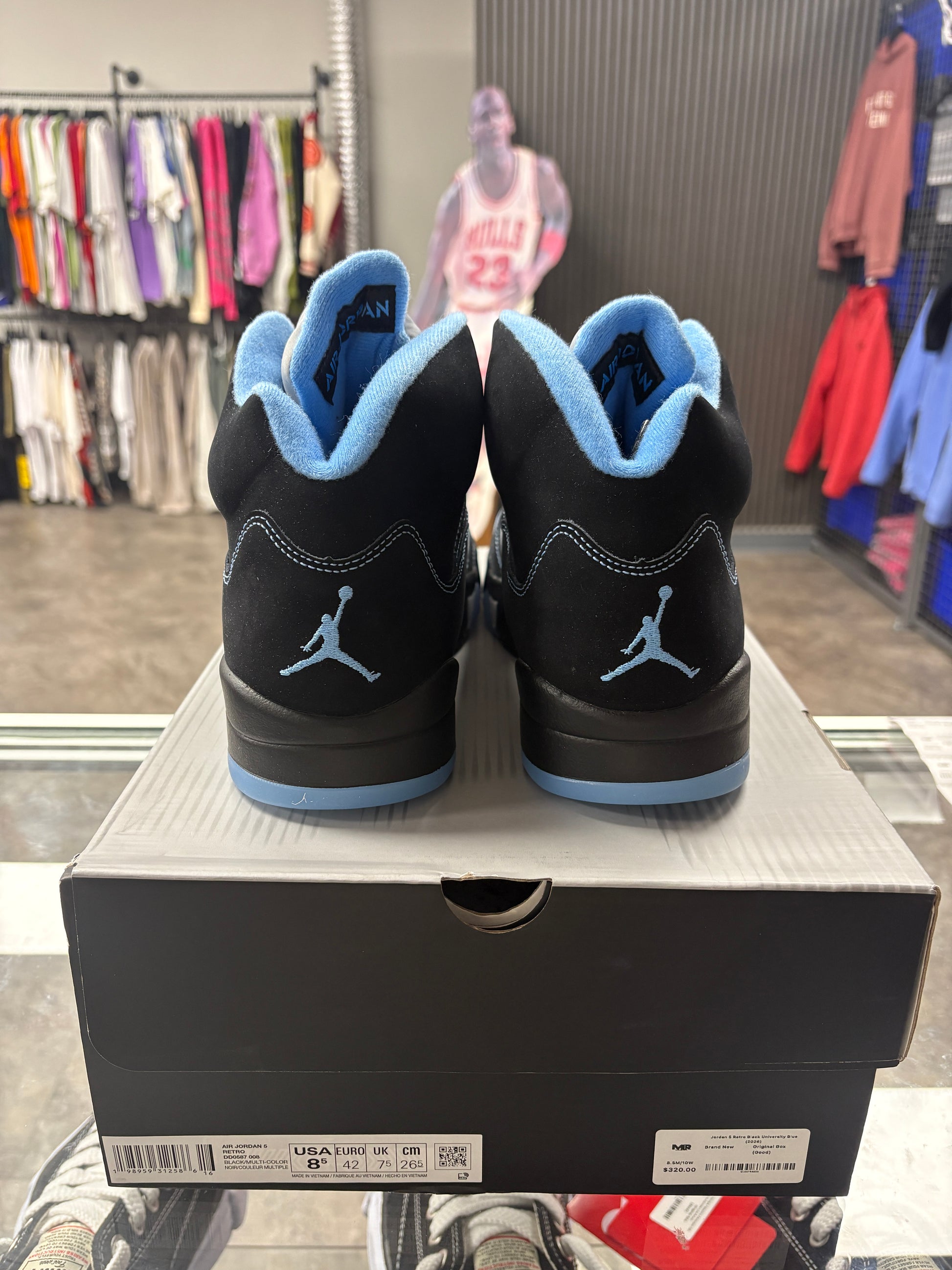 Jordan 5 Retro Black University Blue (2026)