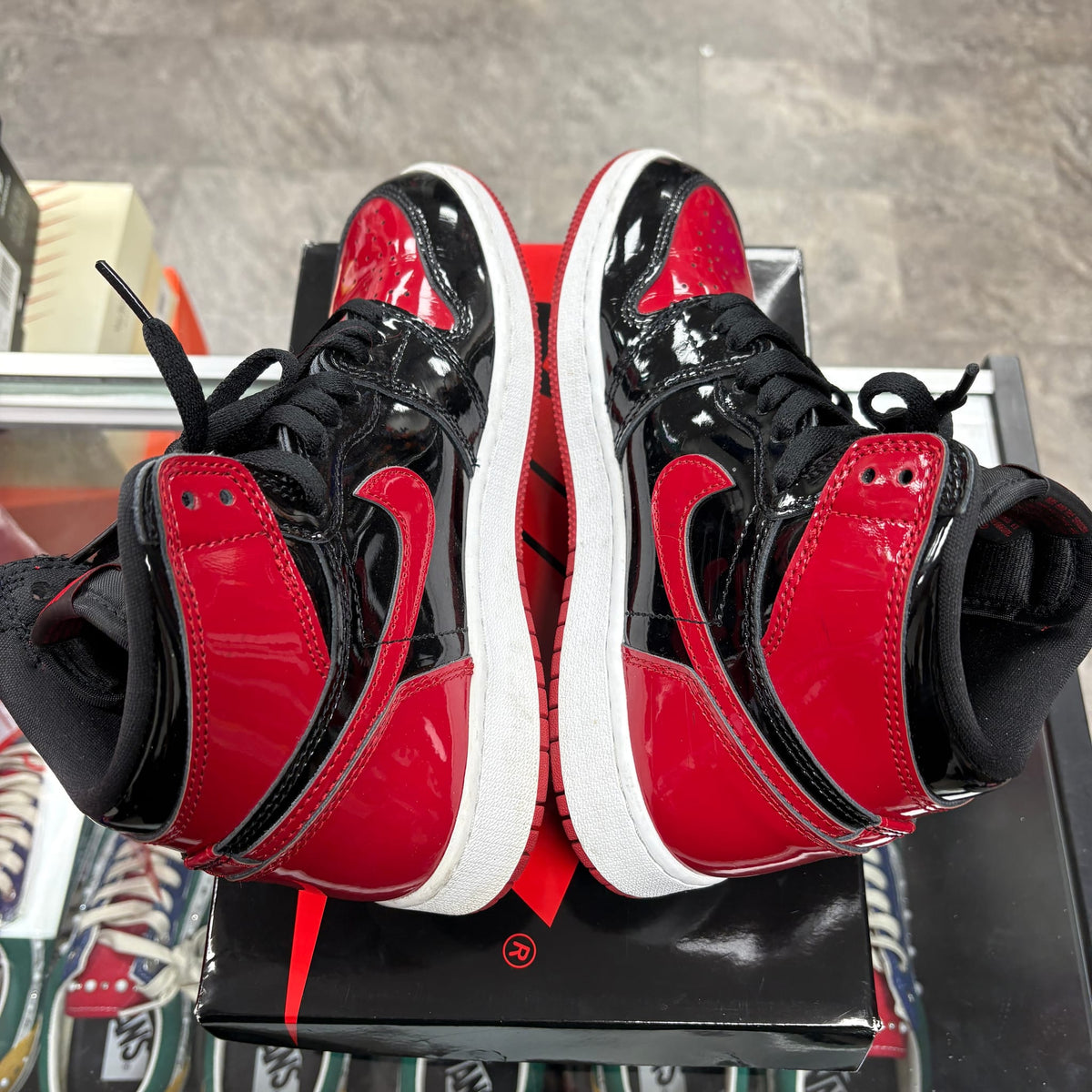 Jordan 1 Retro High OG Patent Bred (GS)