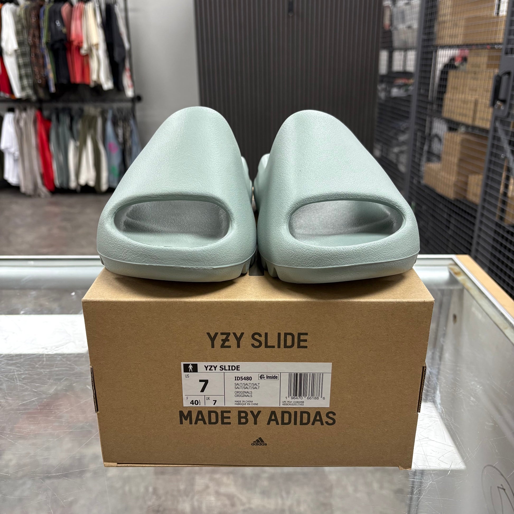 Adidas Yeezy Slide Salt