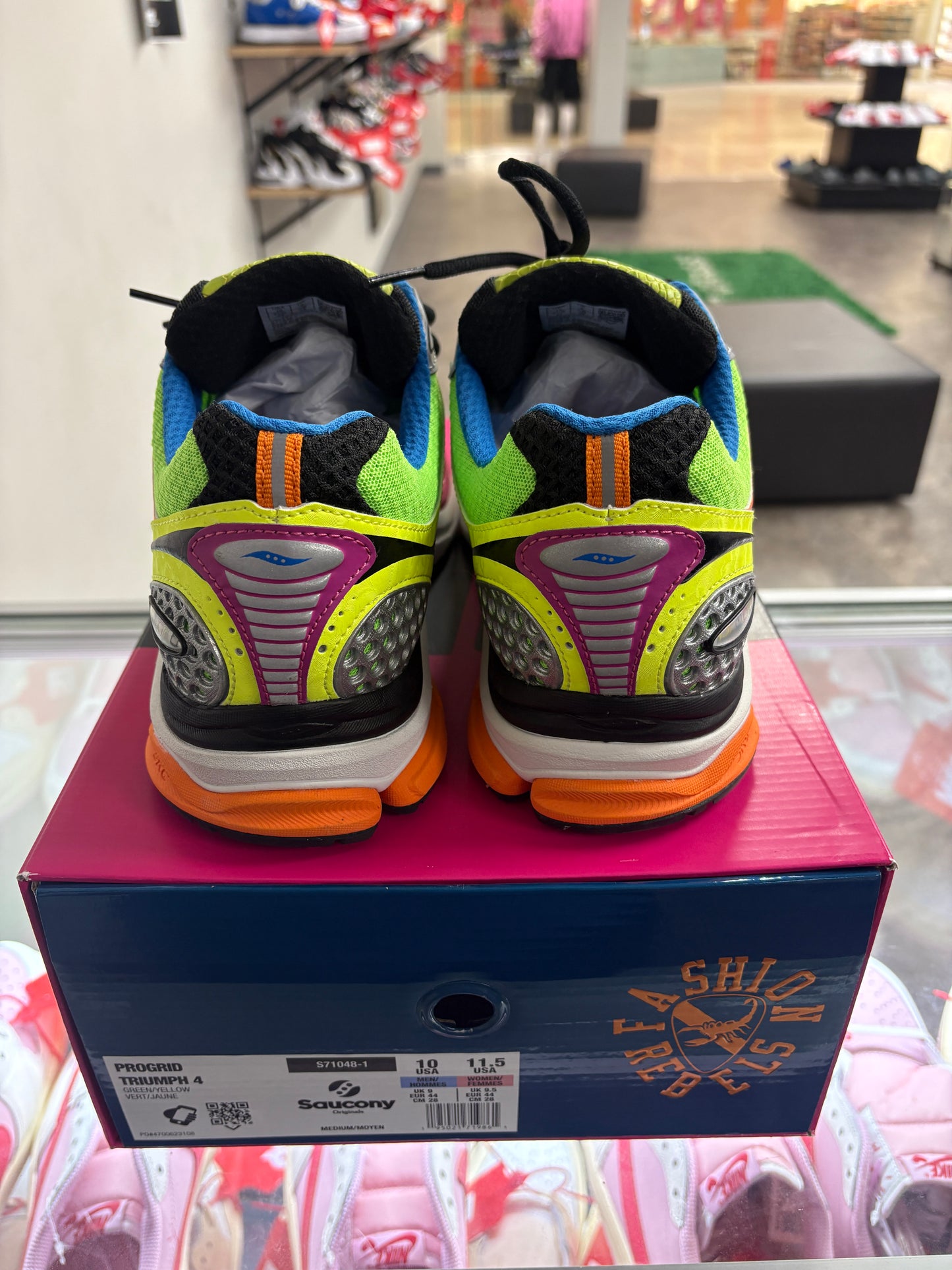 Saucony ProGrid Triumph 4 Westside Gunn Super Flygod