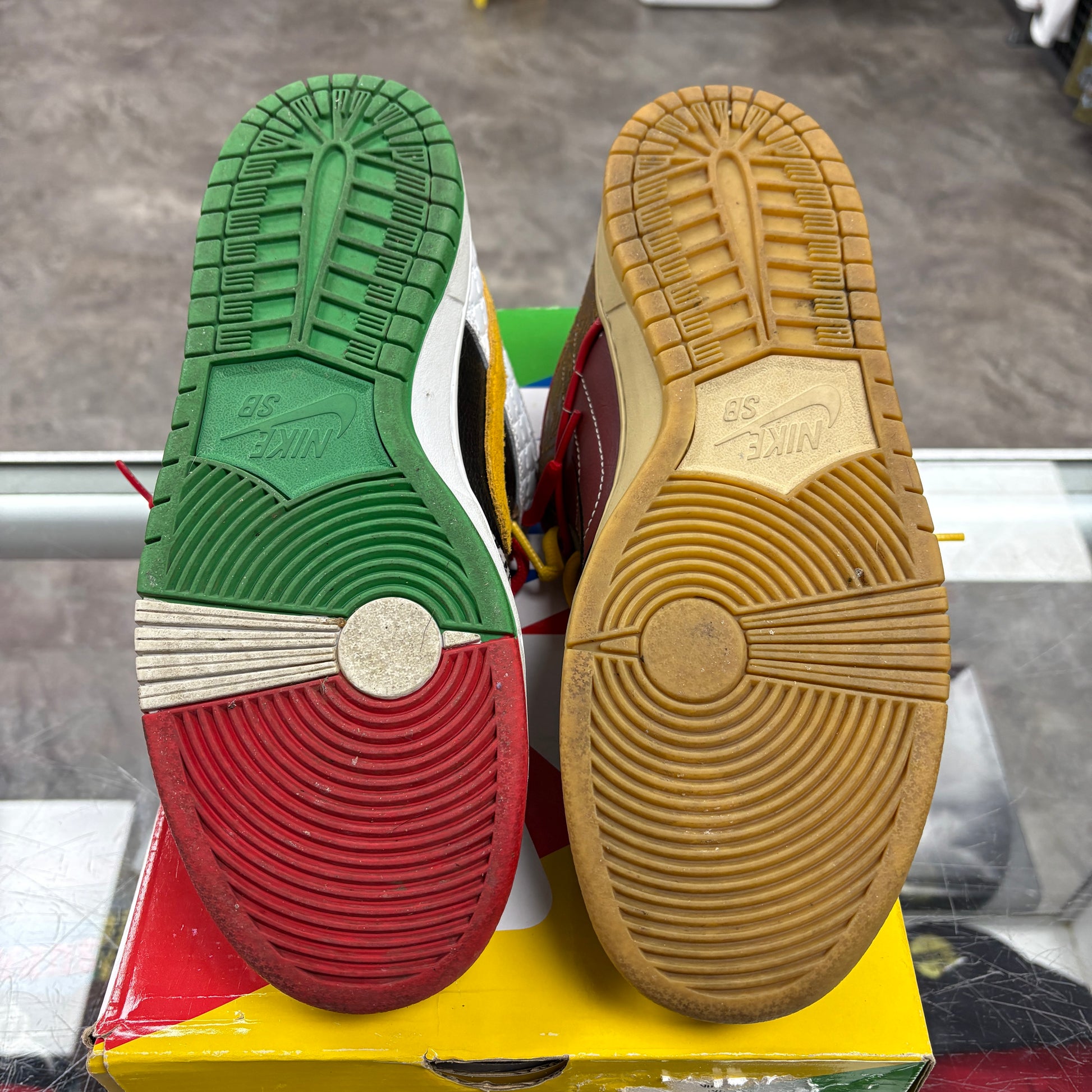 Nike SB Dunk Low What The Paul