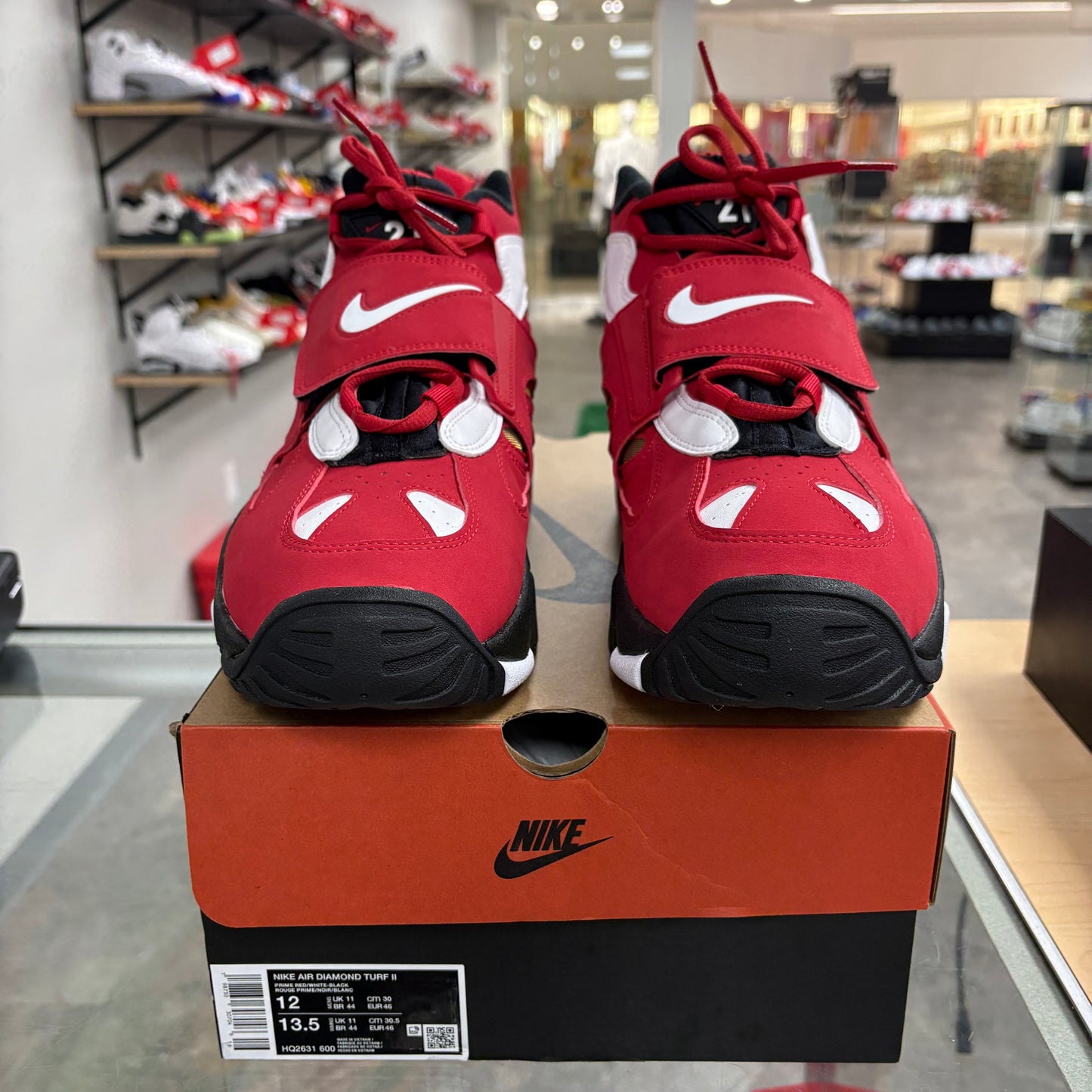 Nike Air Diamond Turf 2 Red Gold (2026)