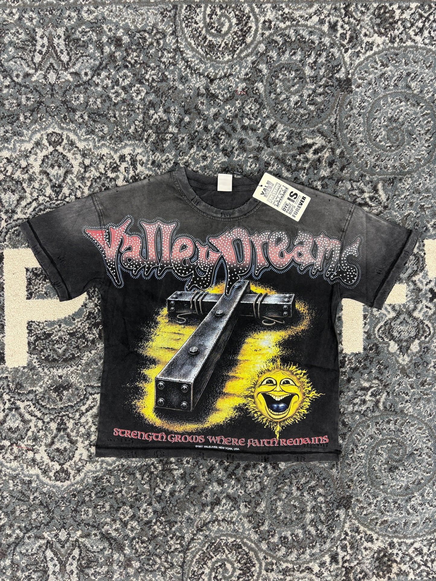 Vale Cross Tee