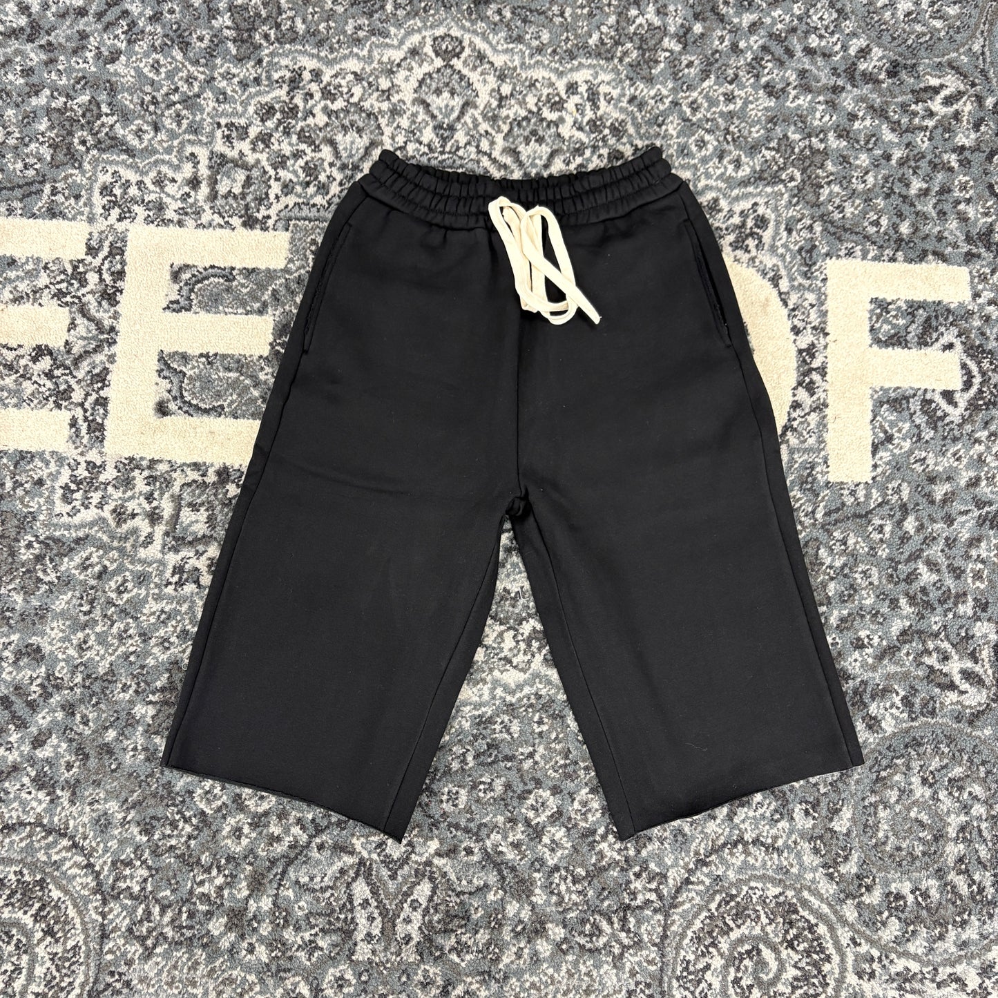 Weather Baggy Shorts (Faded Black)