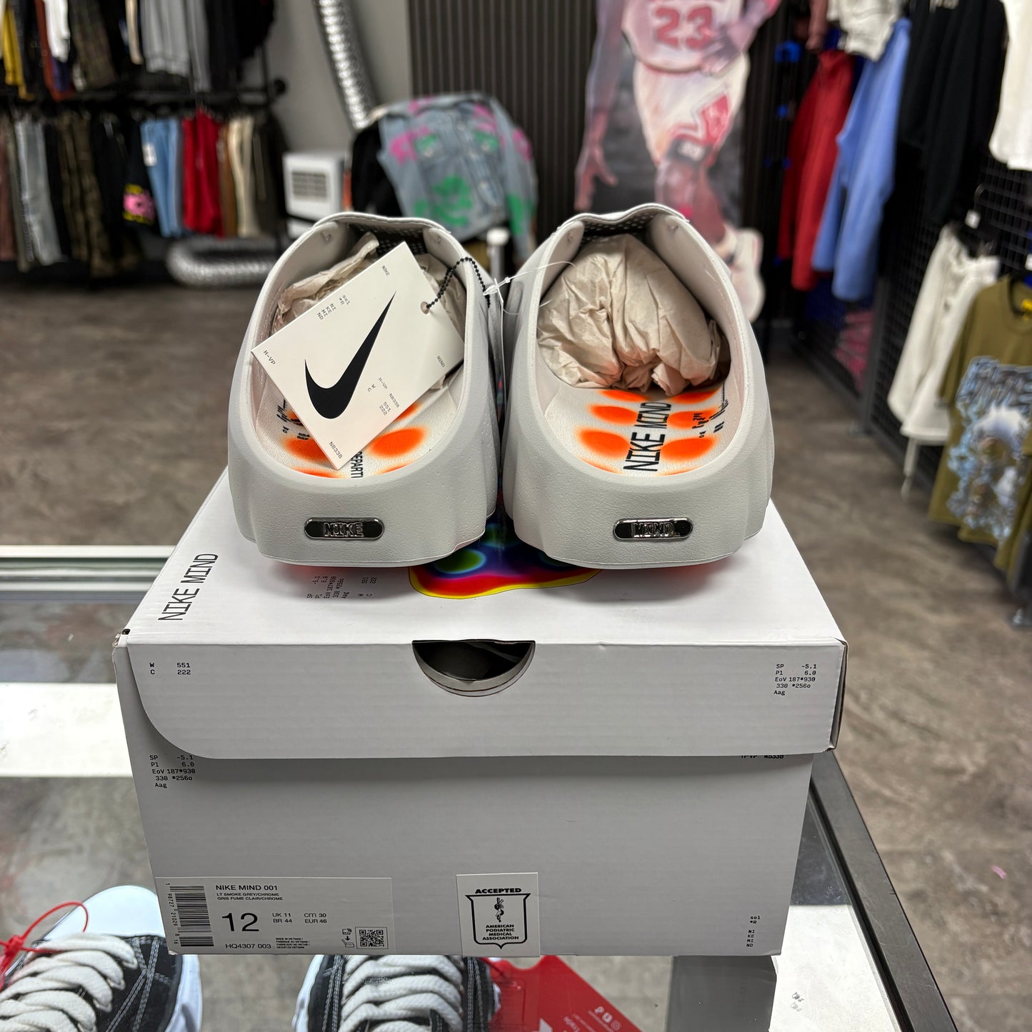 Nike Mind 001 Slide Light Smoke Grey