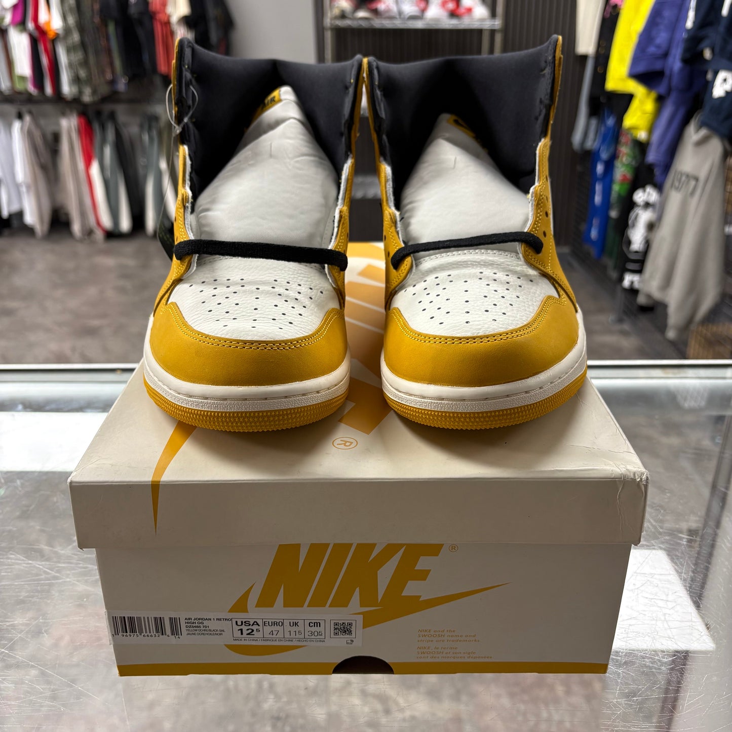 Air Jordan 1 Retro High OG Yellow Ochre