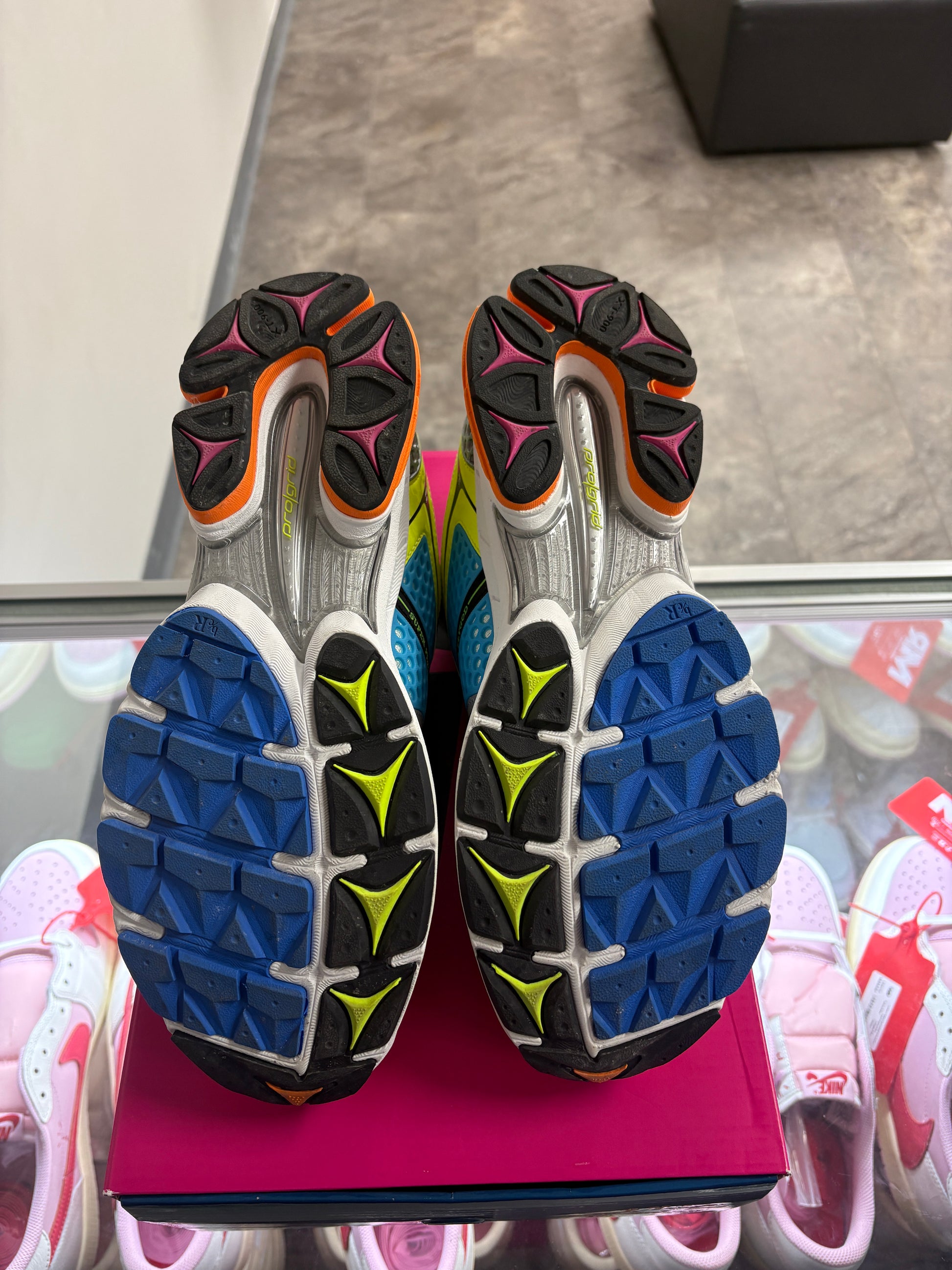 Saucony ProGrid Triumph 4 Westside Gunn Super Flygod