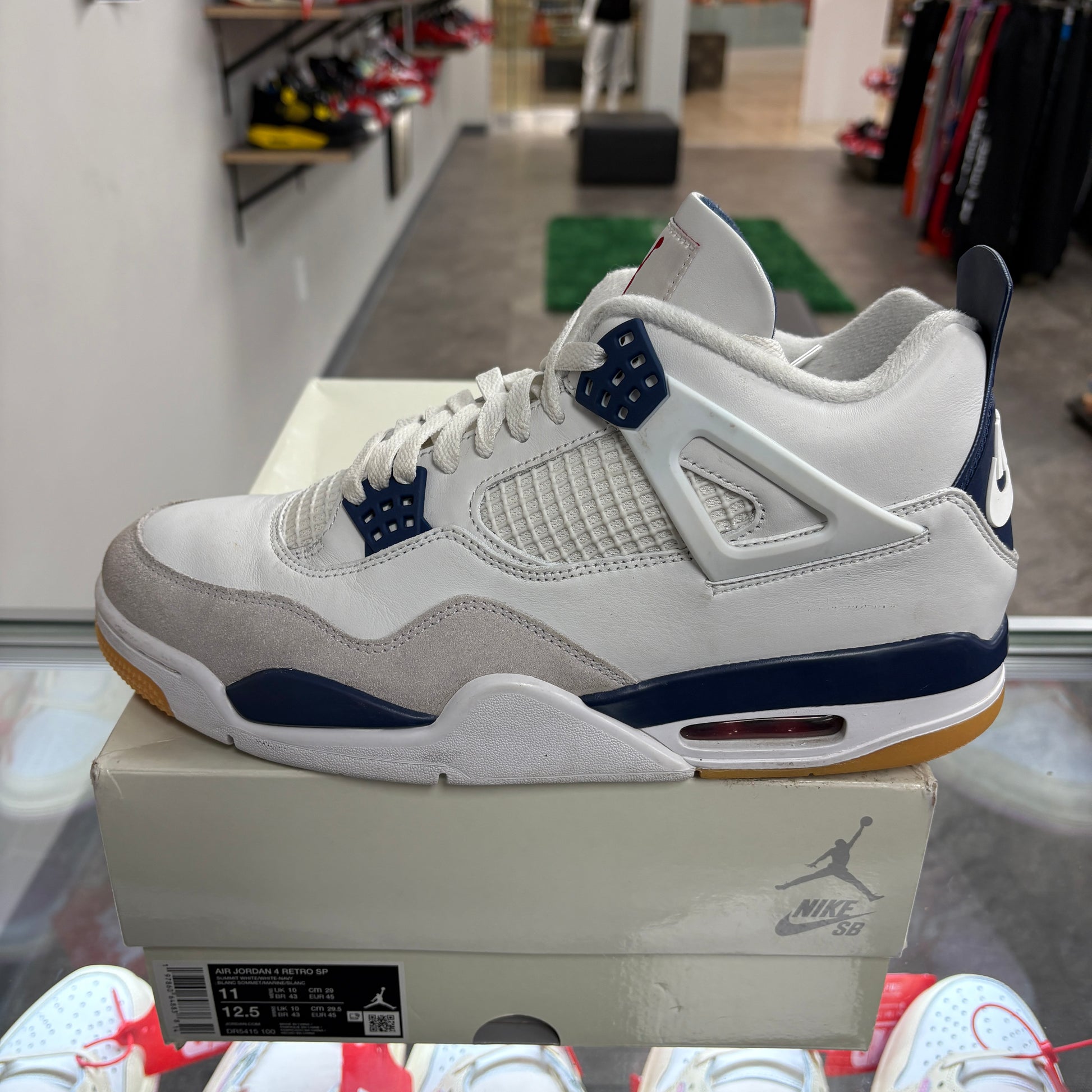 Jordan 4 Retro SB Navy