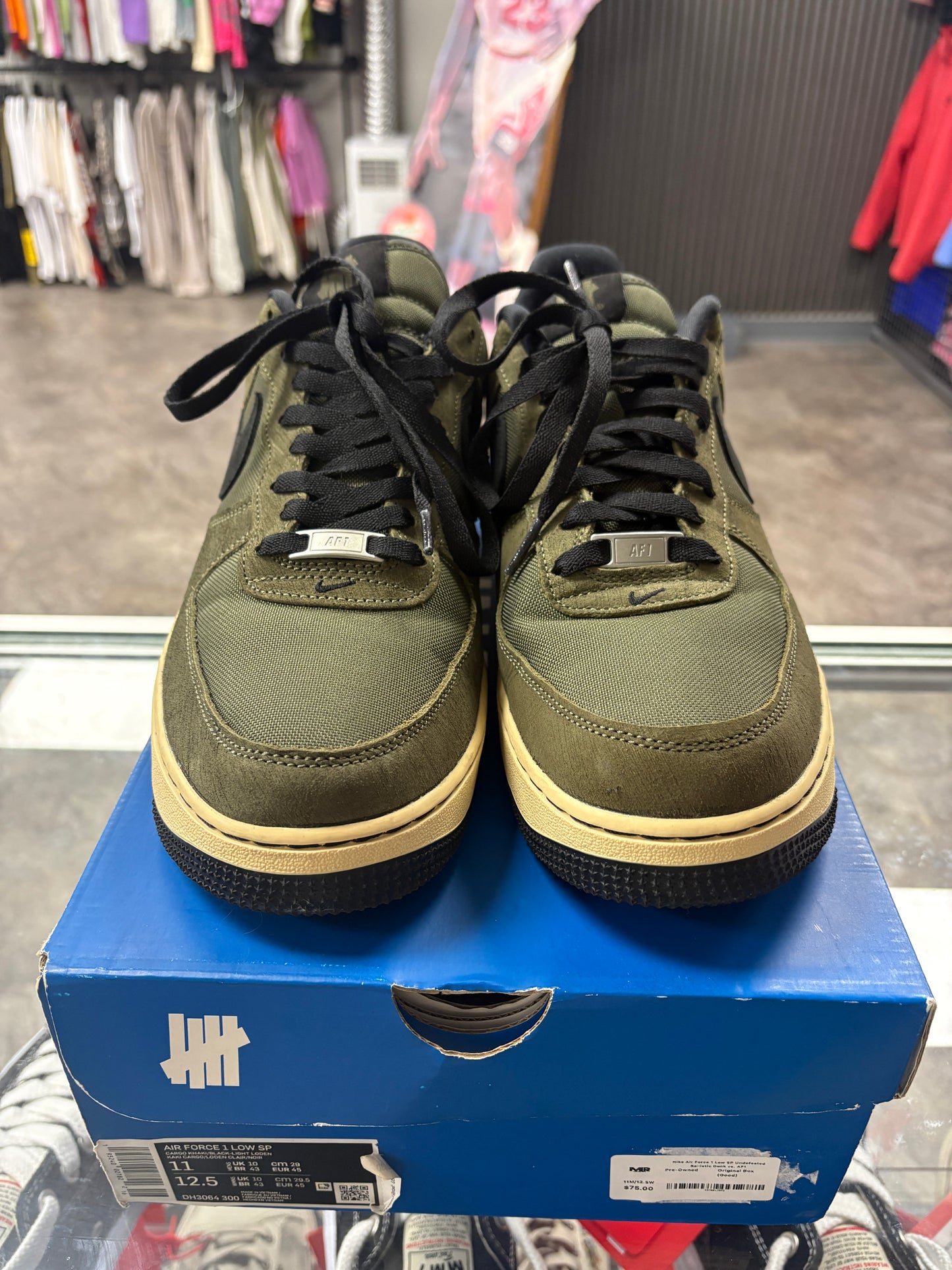 Nike Air Force 1 Low SP Undefeated Ballistic Dunk vs. AF1
