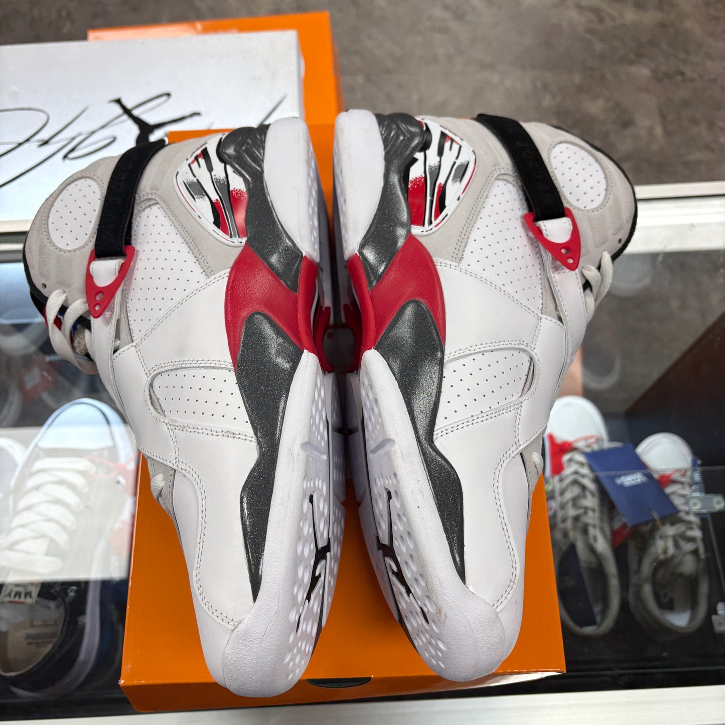 Jordan 8 Retro White True Red (2025)