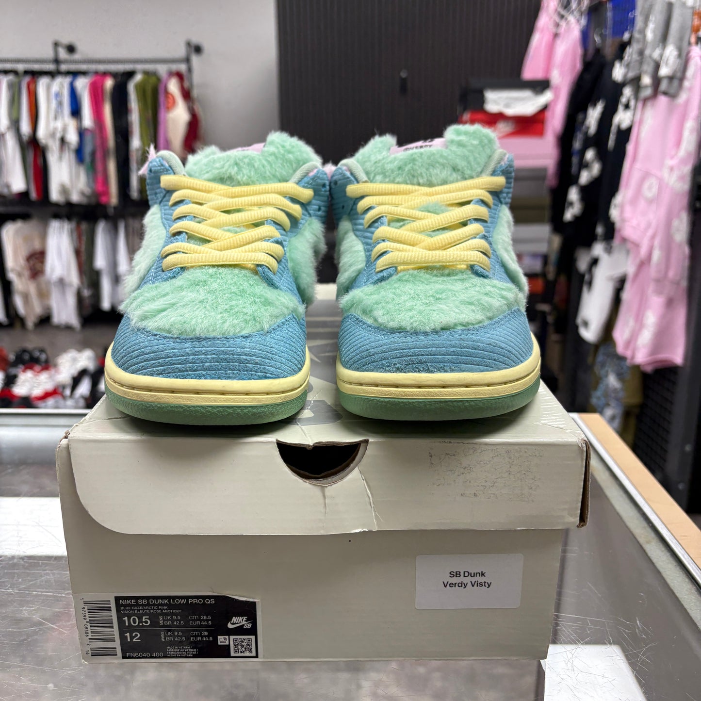 Nike SB Dunk Low Verdy Visty