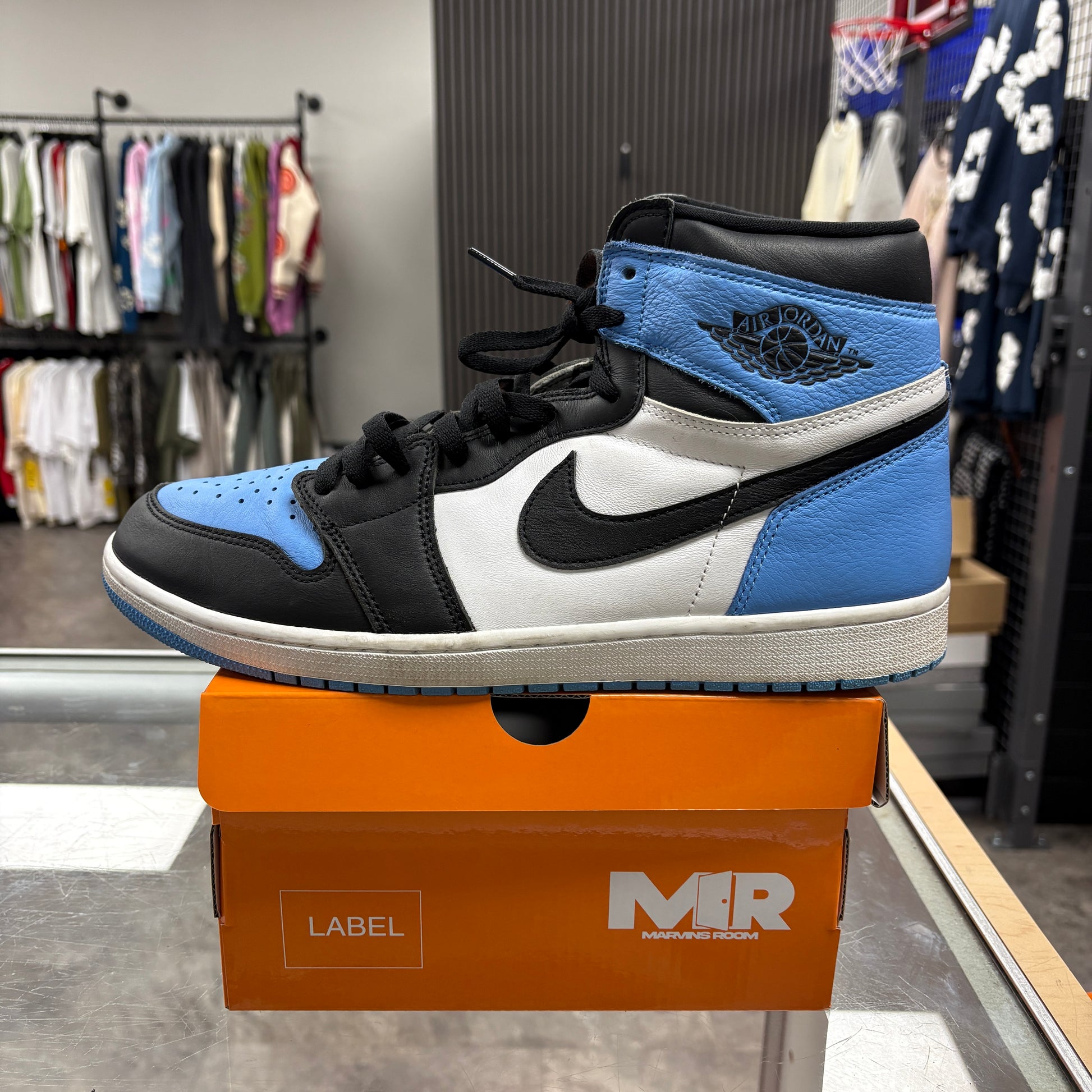 Jordan 1 Retro High OG UNC Toe