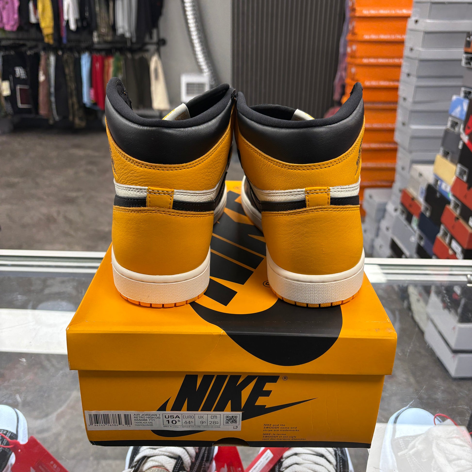 Jordan 1 Retro High OG Taxi