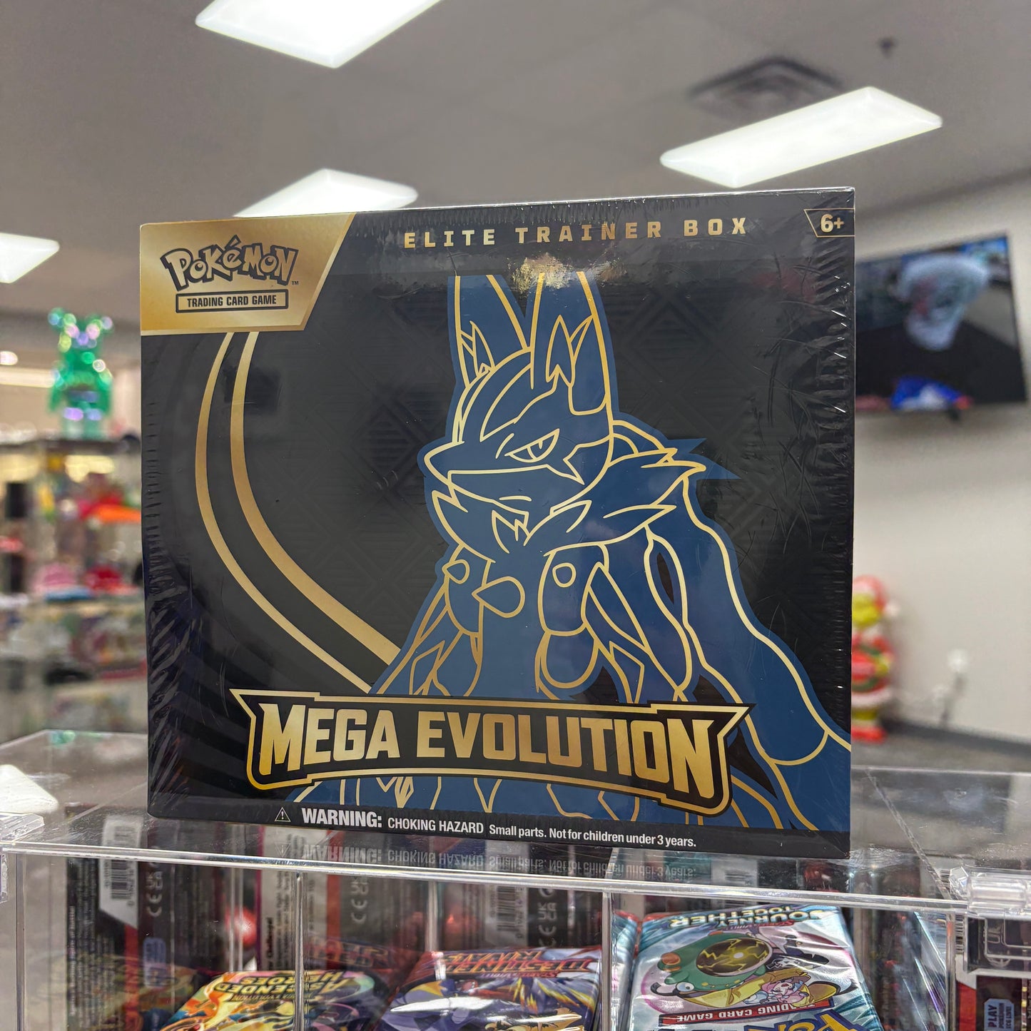 Pokémon Mega Evolution Mega Lucario Elite Trainer Box