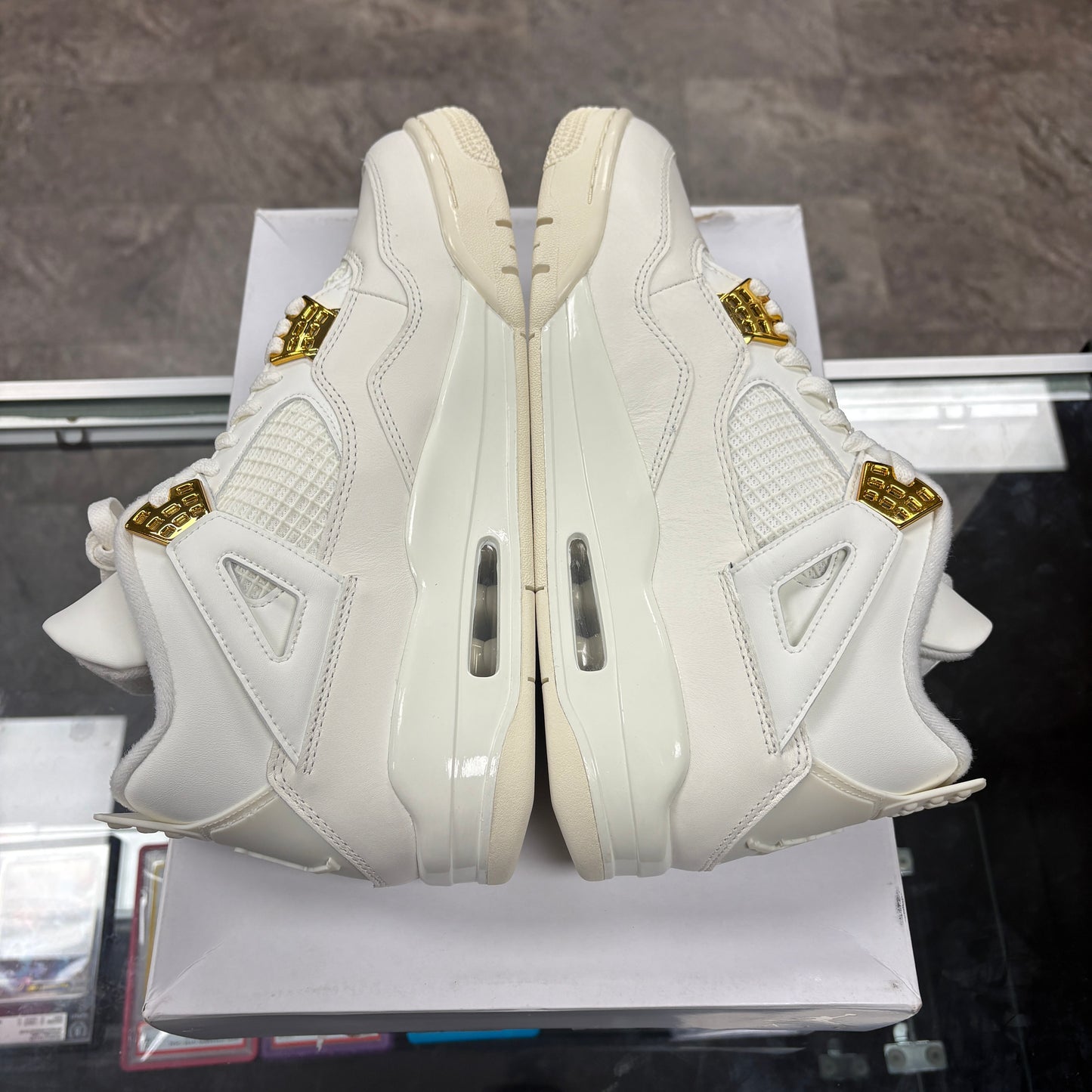 Jordan 4 Retro Metallic Gold (Women's)