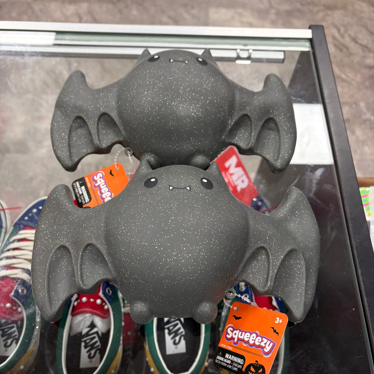 Toy Mendous Squishy Holloween Bat