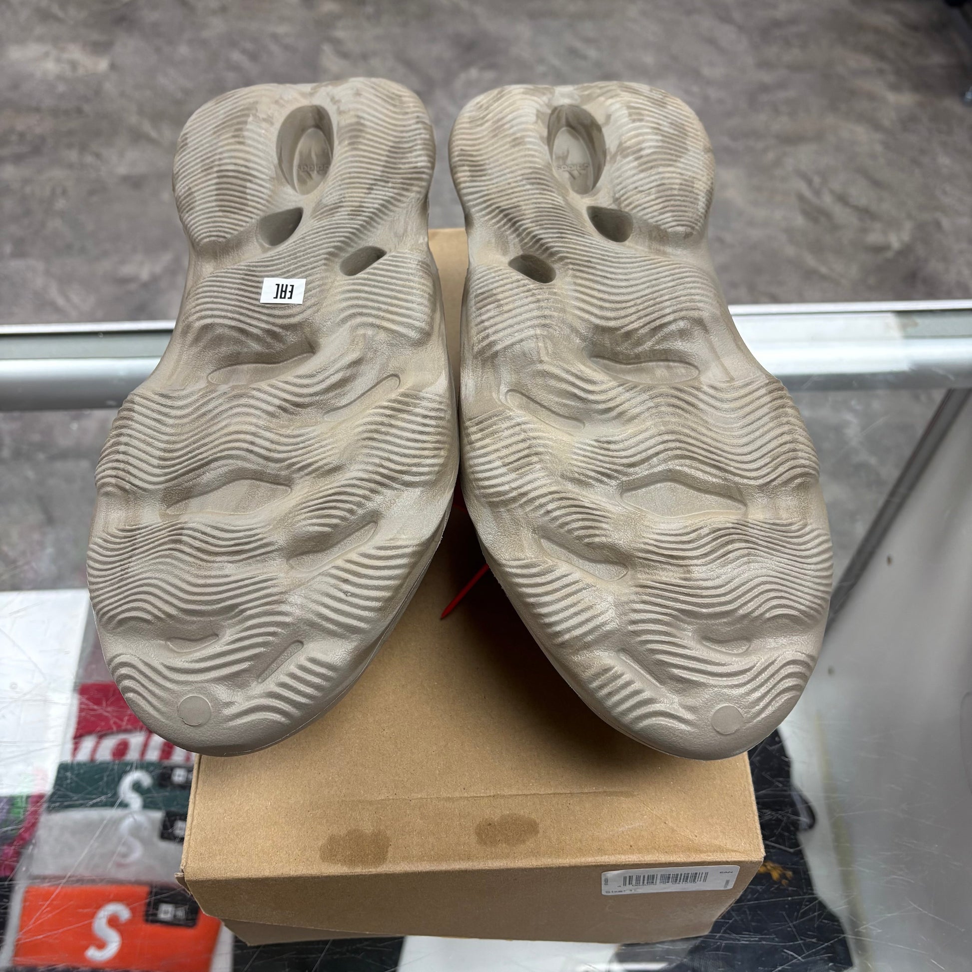 Adidas Yeezy Foam RNNR Stone Sage