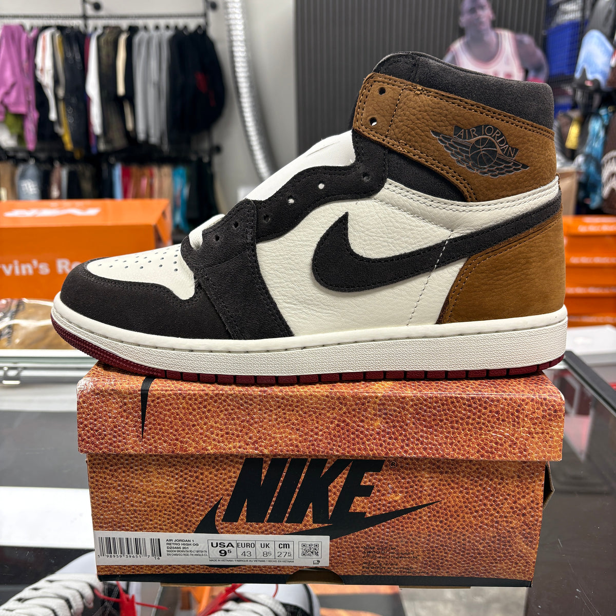 Jordan 1 Retro High OG Love Letter