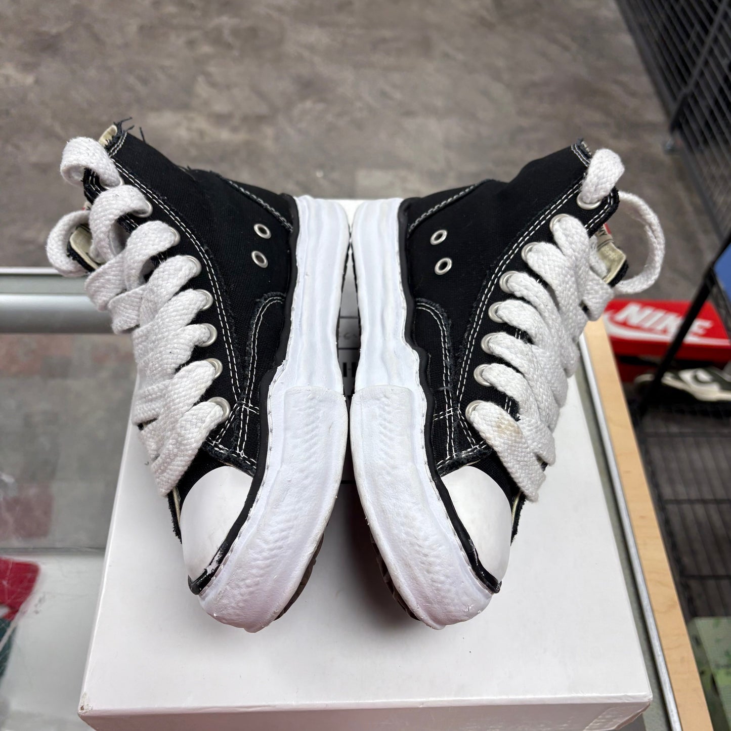 Maison Mihara Yasuhiro Canvas High (5)