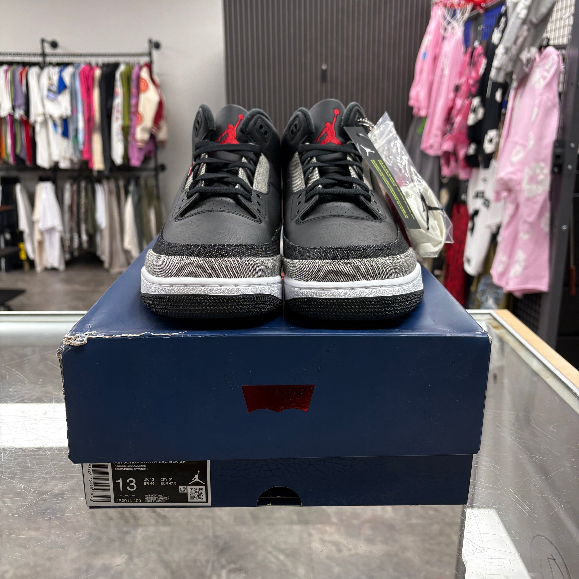 Jordan 3 Retro Levi’s Black