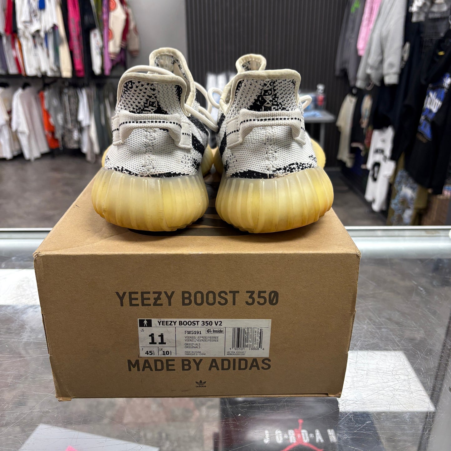 adidas Yeezy Boost 350 V2 Zebra