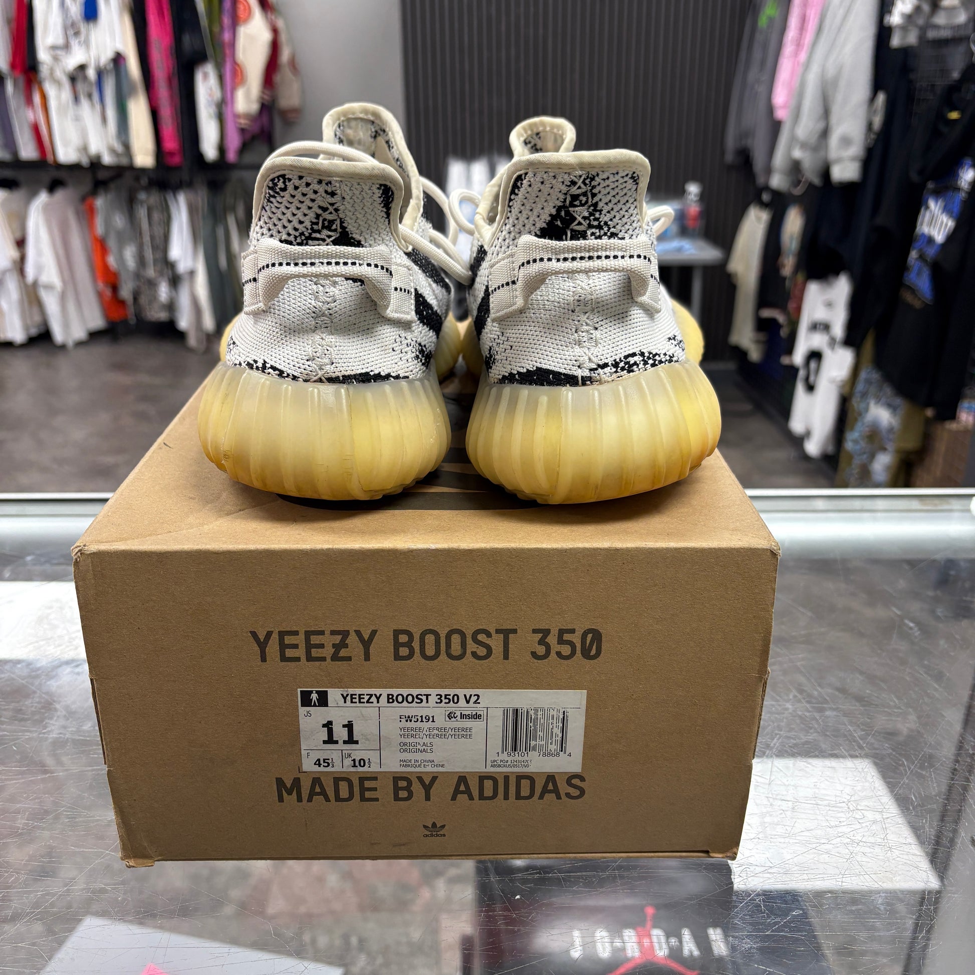 adidas Yeezy Boost 350 V2 Zebra