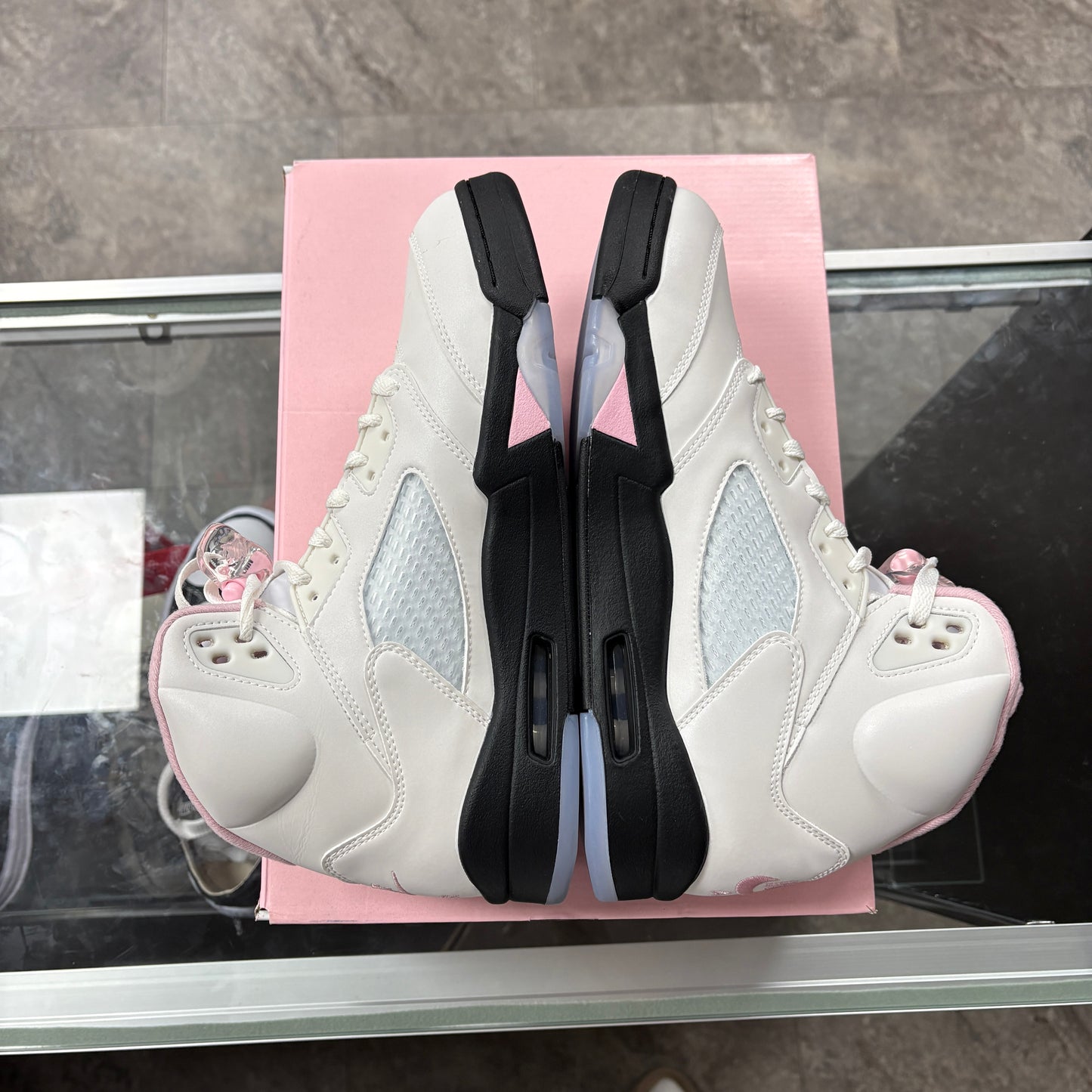 Jordan 5 Retro Medium Soft Pink