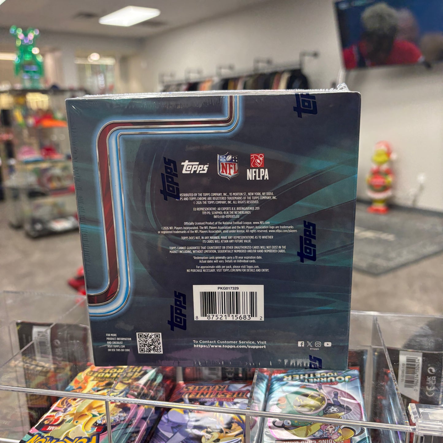 2025 Topps Chrome Football Mega Box
