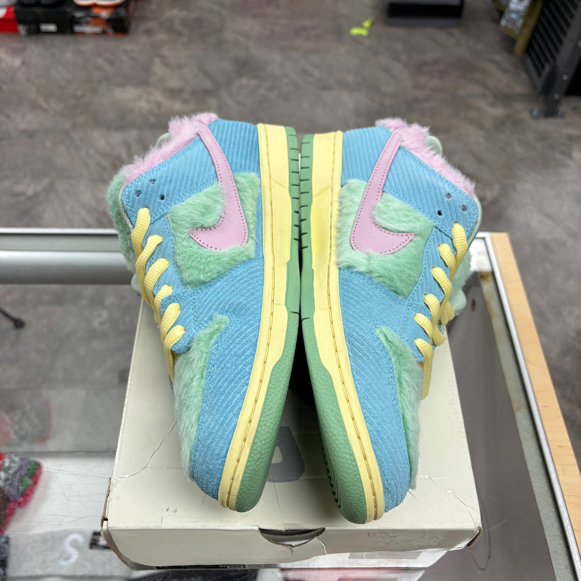 Nike SB Dunk Low Verdy Visty