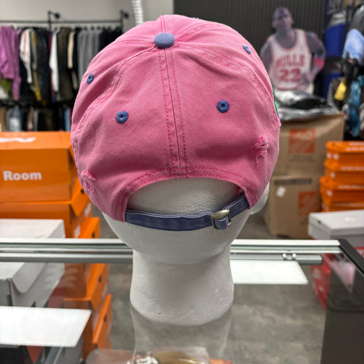 Vale Forever Champions Strapback Pink