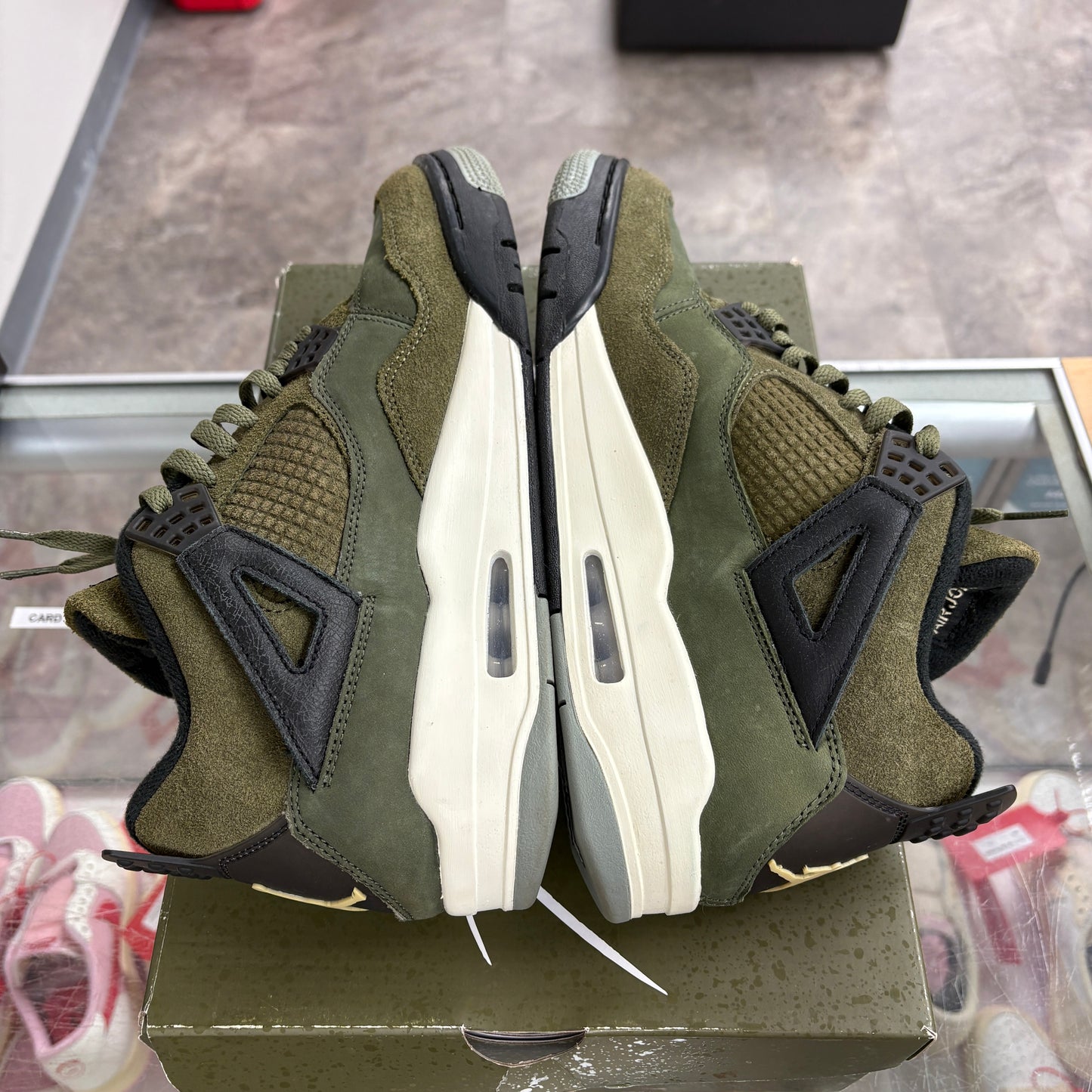 Jordan 4 Retro SE Craft Medium Olive