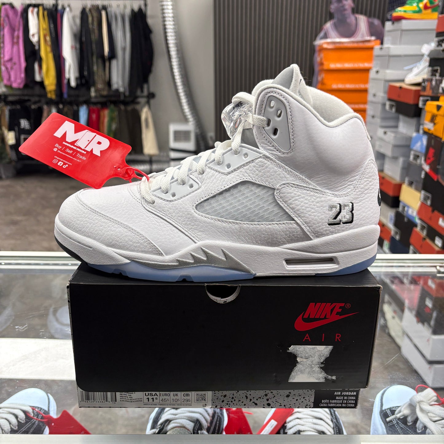 Jordan 5 Retro White Metallic (2026)