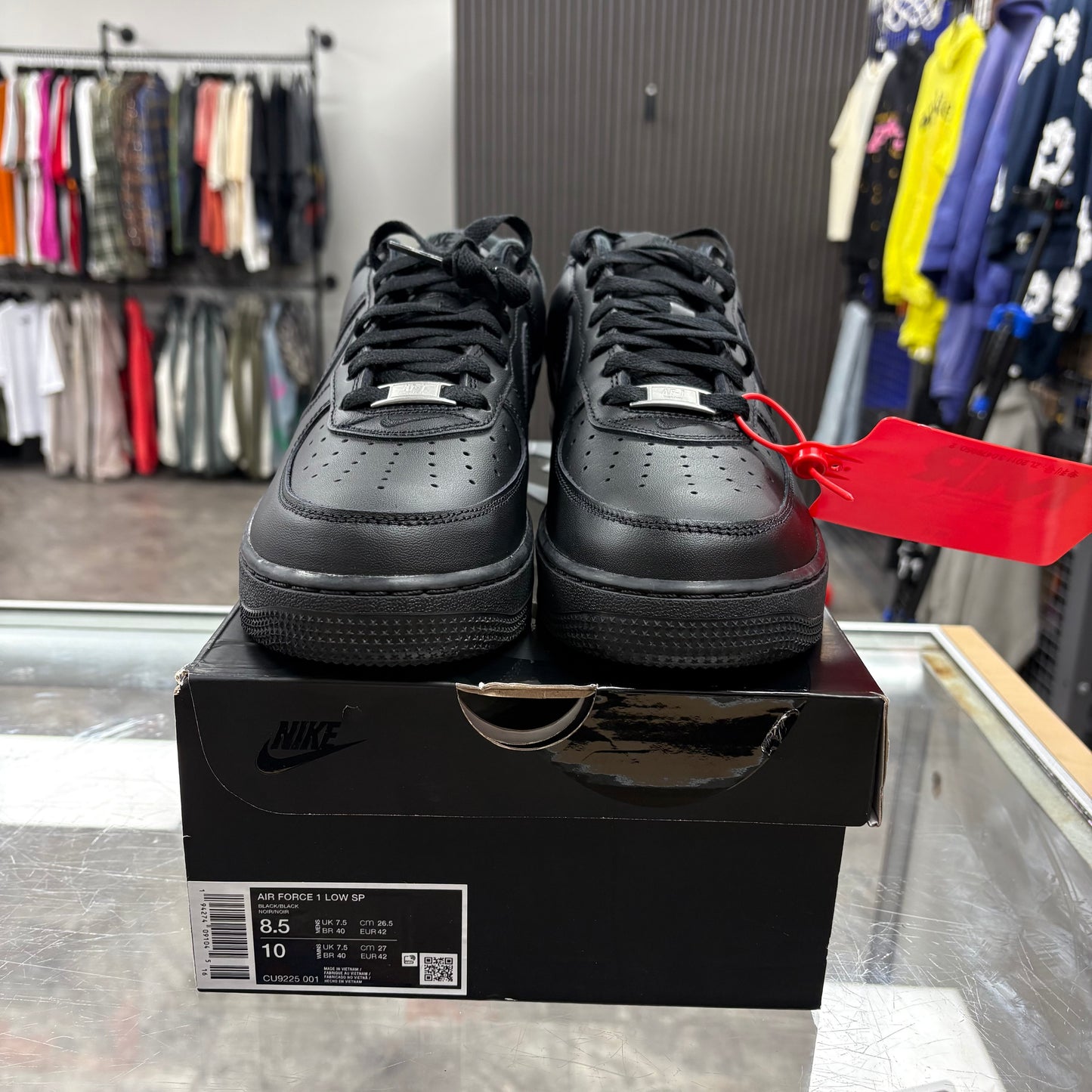 Nike Air Force 1 Low Supreme Black