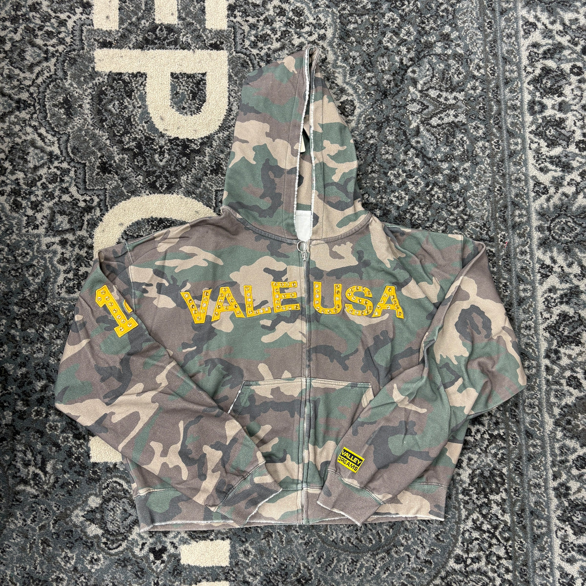 Vale Camo Zip Up