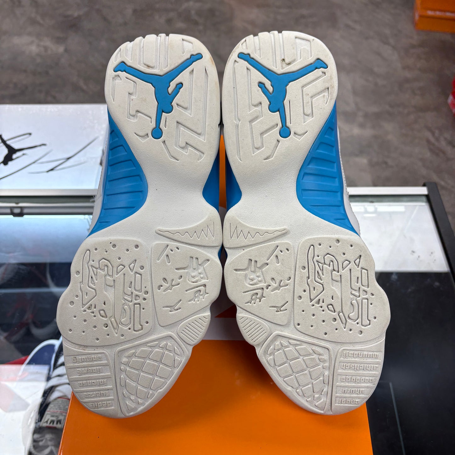 Jordan 9 Retro Powder Blue (2024)