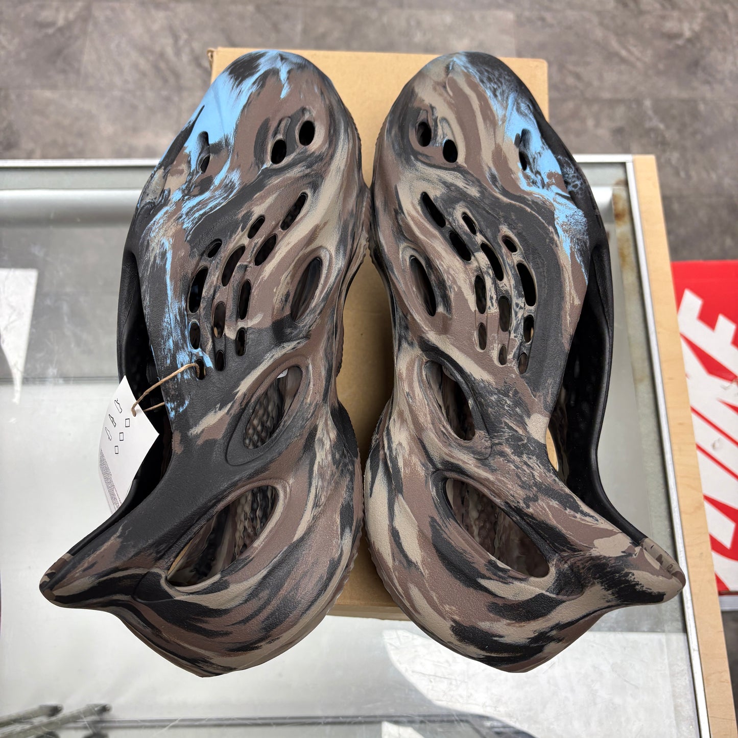 adidas Yeezy Foam RNR MX Cinder