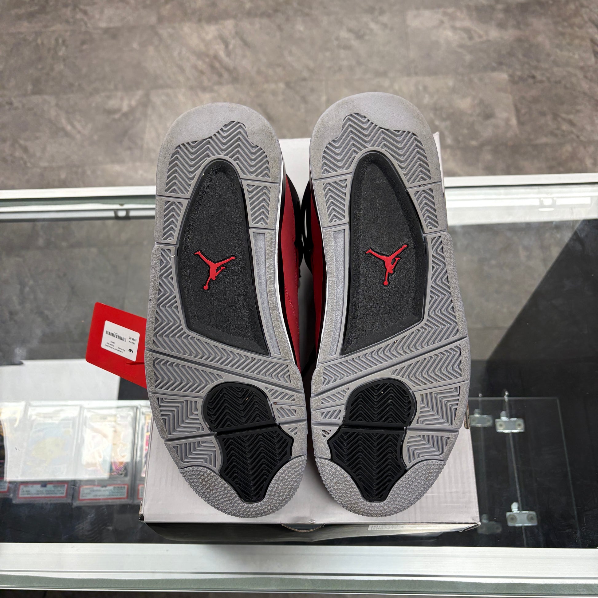 Jordan 4 Retro Toro Bravo (2026)