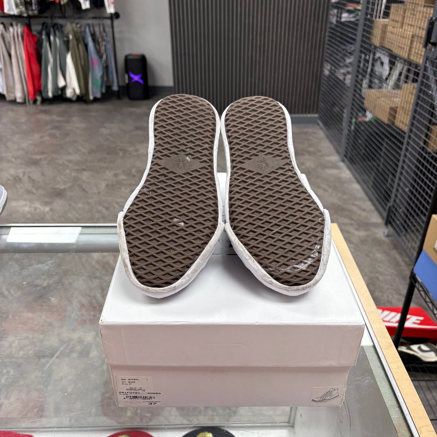 Maison Mihara Yasuhiro Canvas High (5)