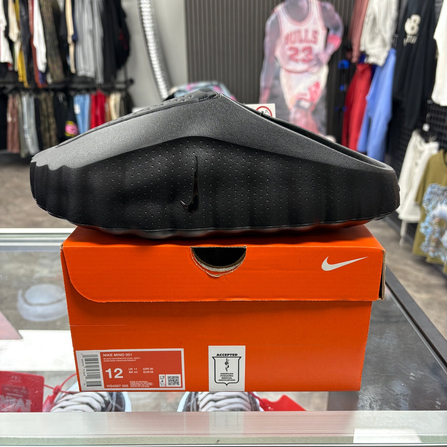 Nike Mind 001 Slide Triple Black