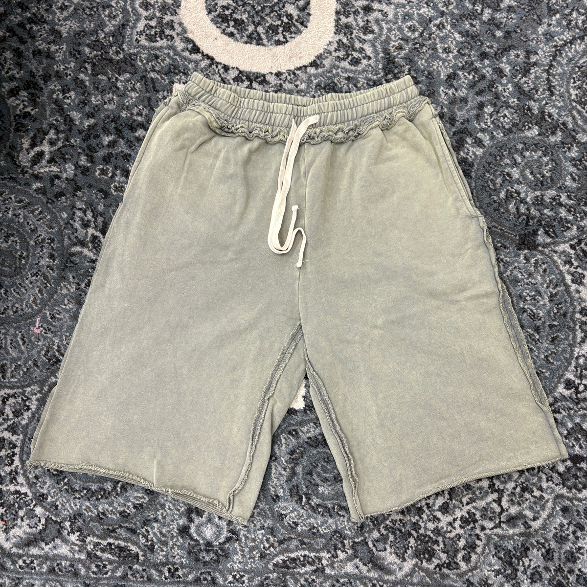 Raw Hem Sweatshorts (Sage)