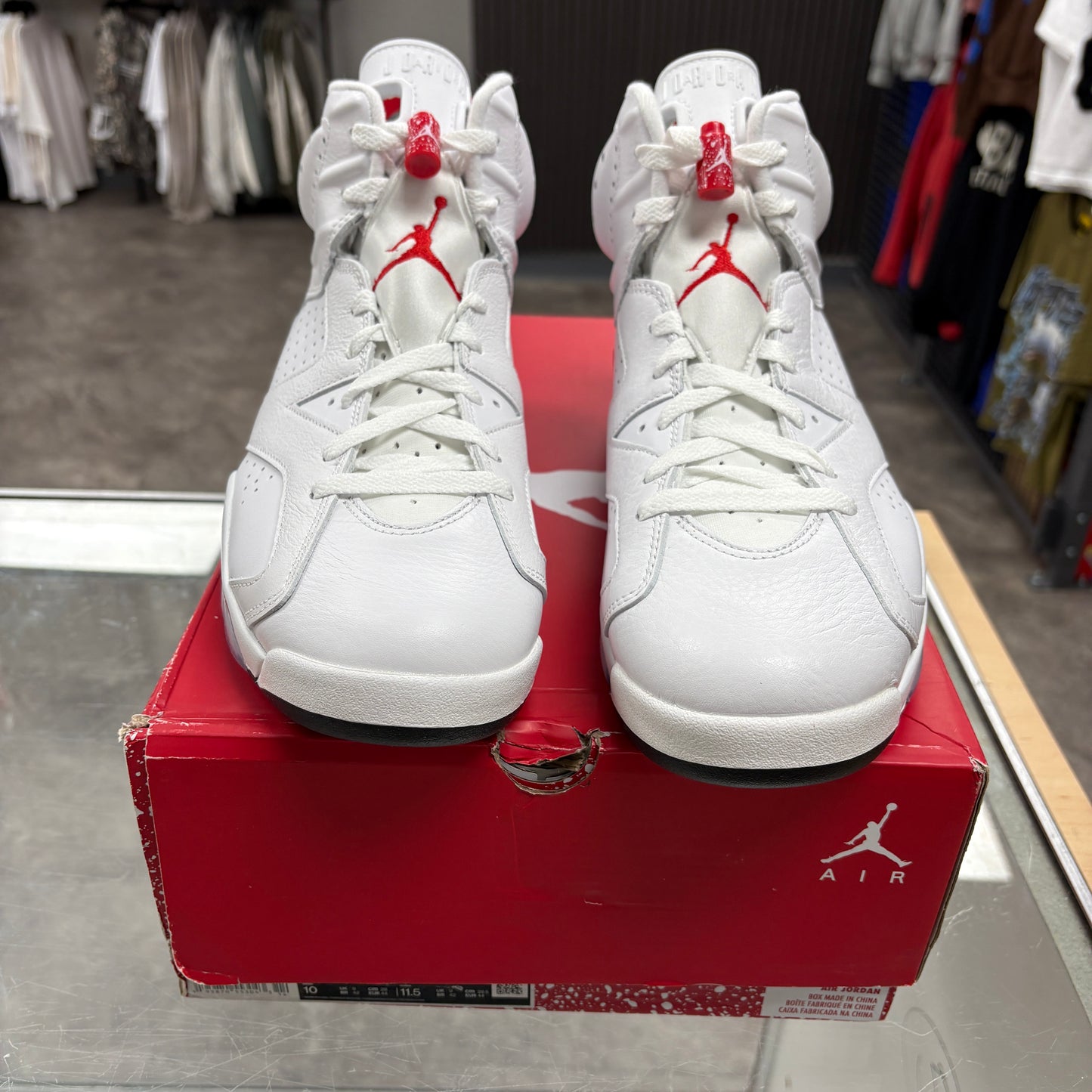Jordan 6 Retro Red Oreo